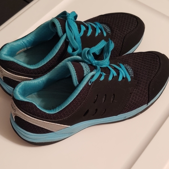 Vionic Shoes - Vionic Sneakers